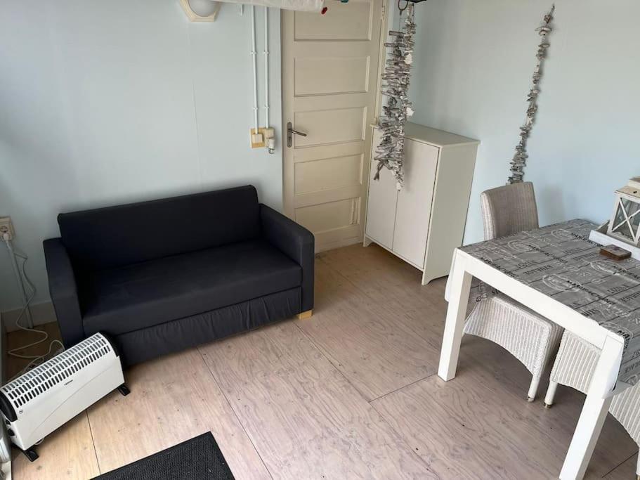 Chalet + Tiny House Nabij Strand Petten Dış mekan fotoğraf